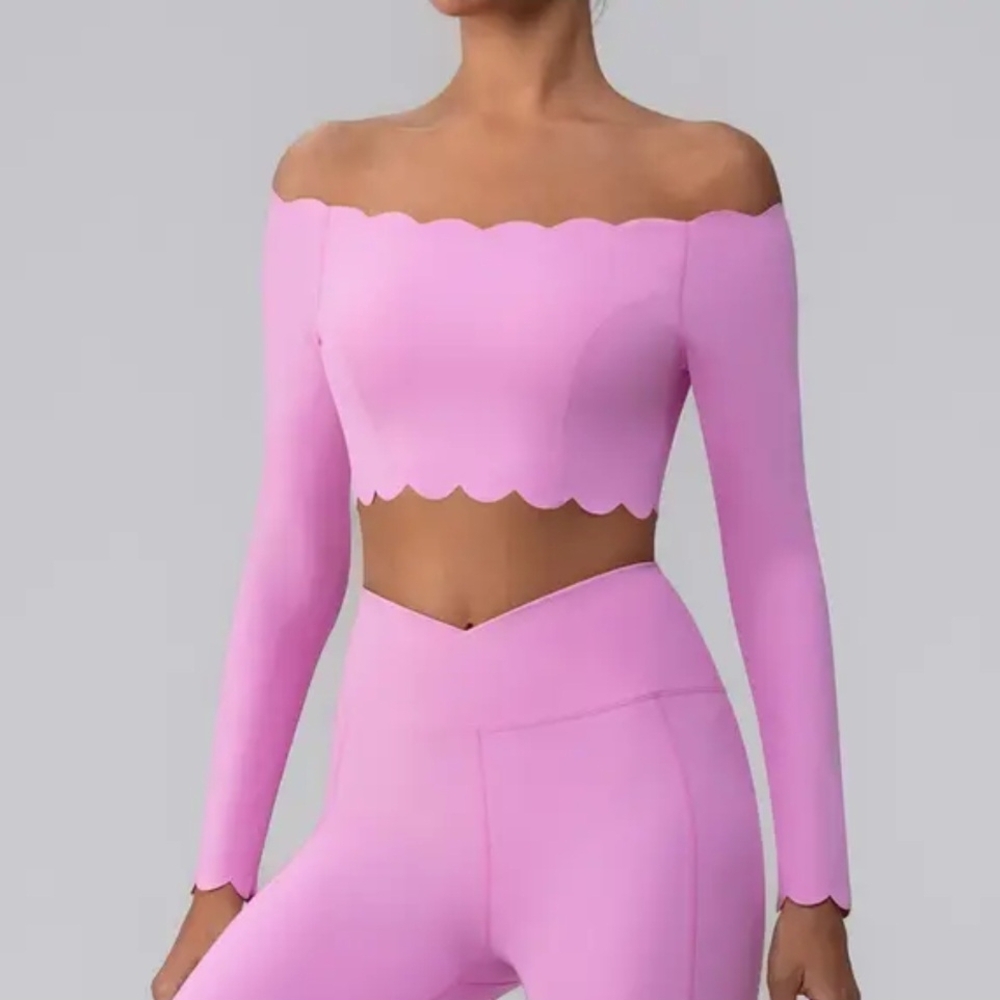 Scalloped Off-Shoulder Pink Top + V WAIST LEGGINGS Set Size S Build In Bra